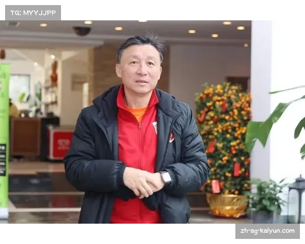 阿联酋对阵中国首发公布 拜合拉木陶强龙携手亮相首发阵容 阿联酋对阵中国首发公布 拜合拉木陶强龙携手亮相首发阵容
